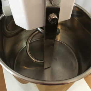 Personal Kneading Machine for Breads and Rolls
